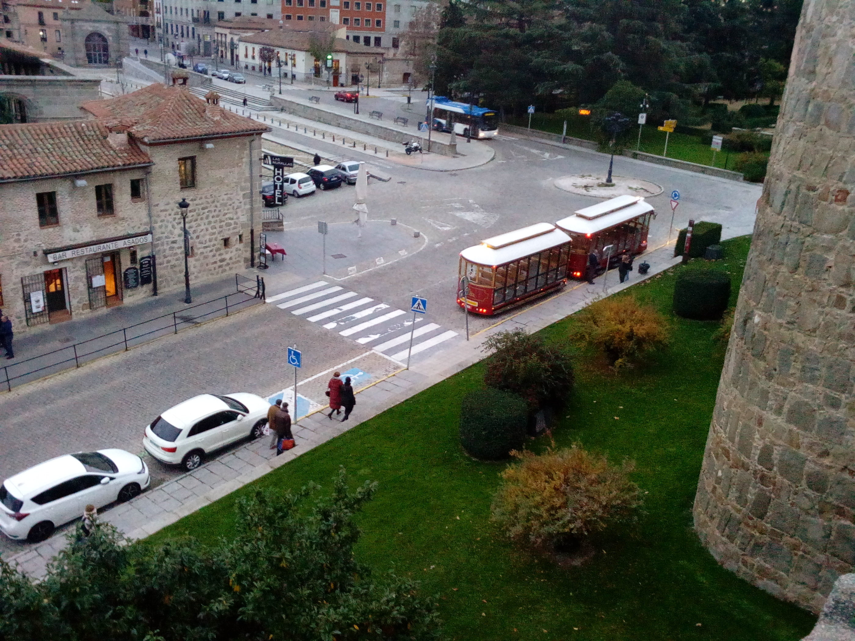 20181125_1752 IMG_20181125_195228.jpg