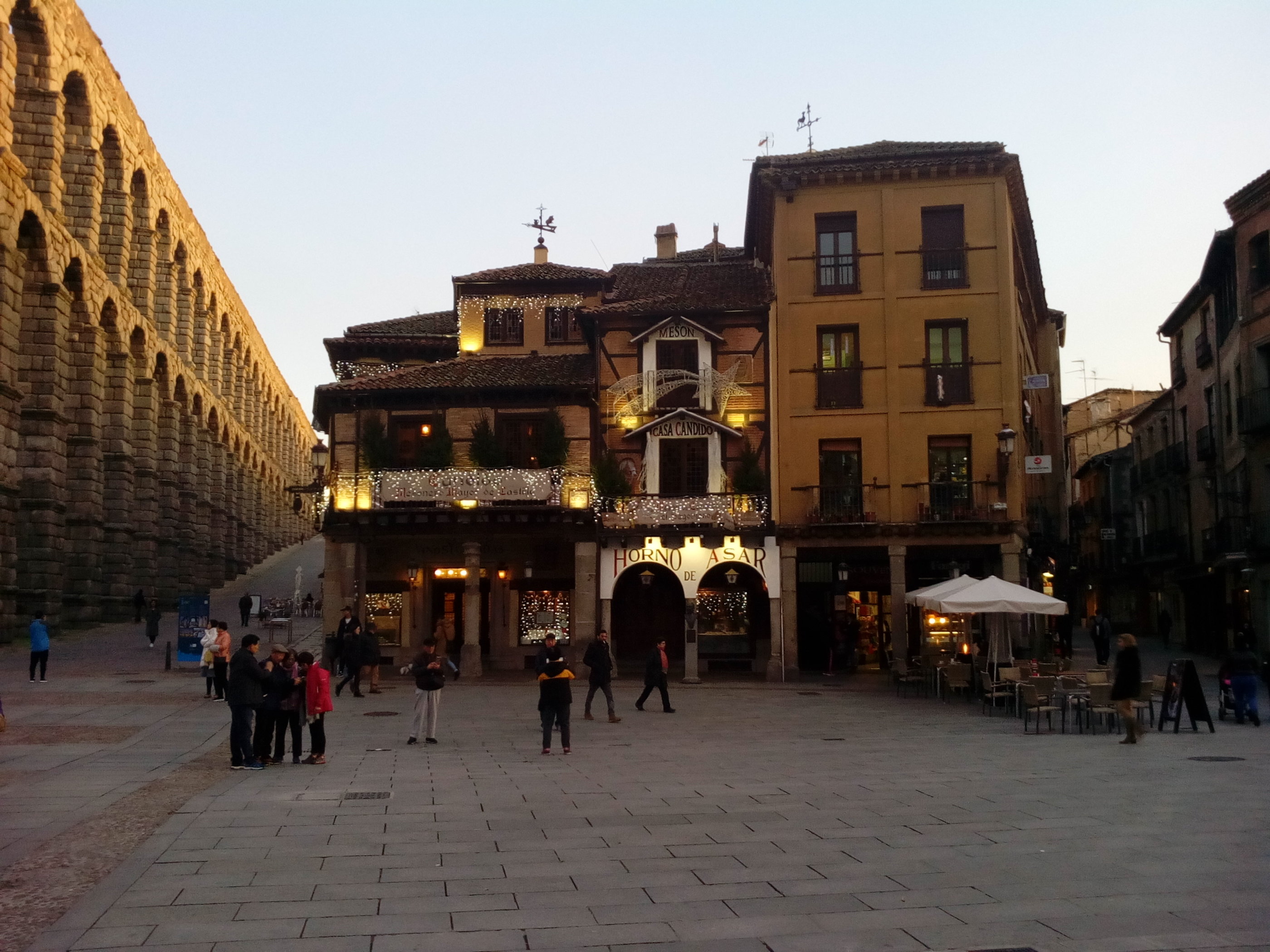 20181127_1742 IMG_20181127_194226.jpg