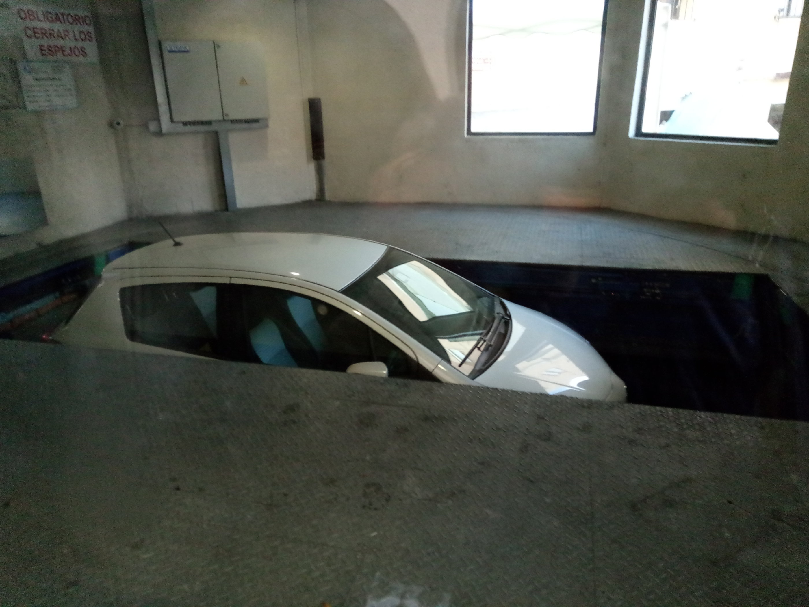 20181128_1639 P81128-163932.jpg