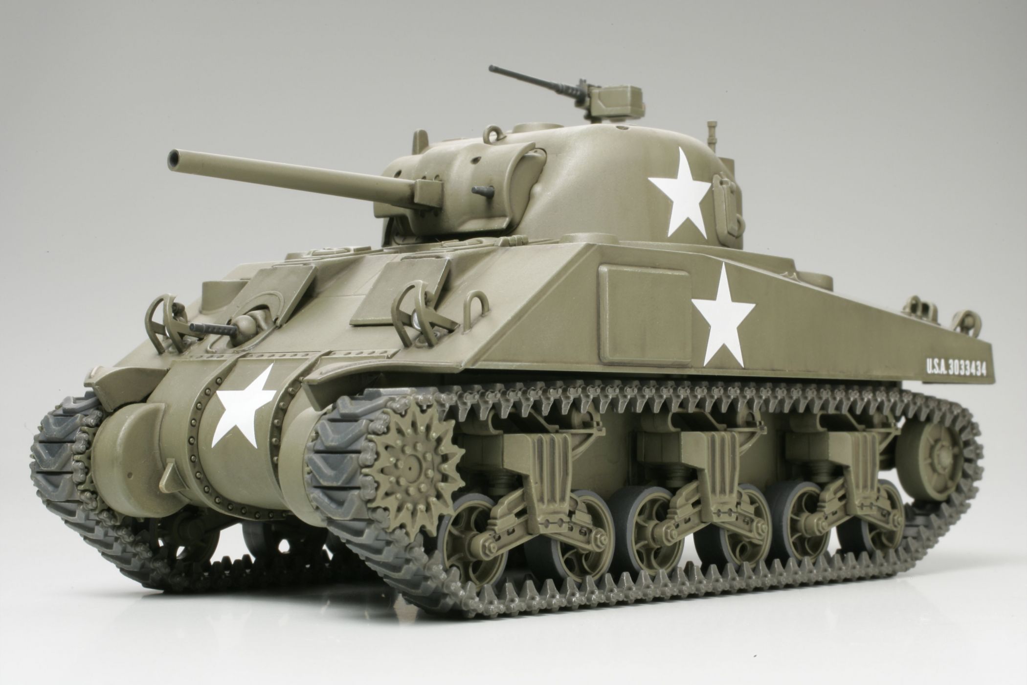 aupload.wikimedia.org_wikipedia_commons_f_fe_M4__2_Sherman2006.jpg