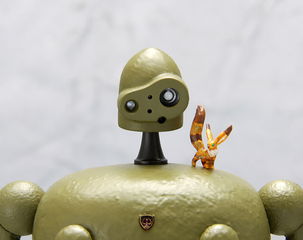 TOY-SCL2-06126_02.jpg