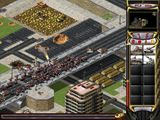 [Скриншот: Command & Conquer: Red Alert 2]