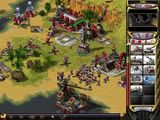 [Скриншот: Command & Conquer: Red Alert 2]