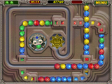 [Скриншот: Zuma Deluxe]