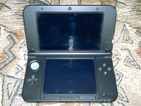 Nintendo-3ds-xl-open.jpg